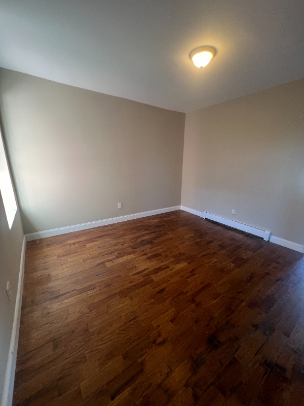 Building Photo - 52 2nd St