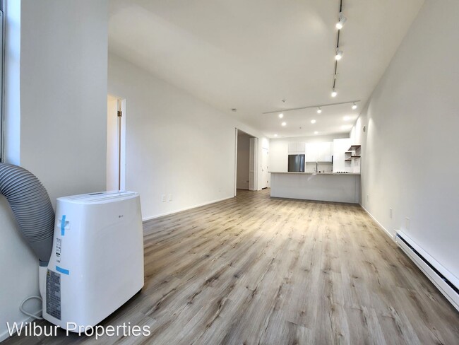 Building Photo - 2 br, 2 bath House - 436 High Street #203