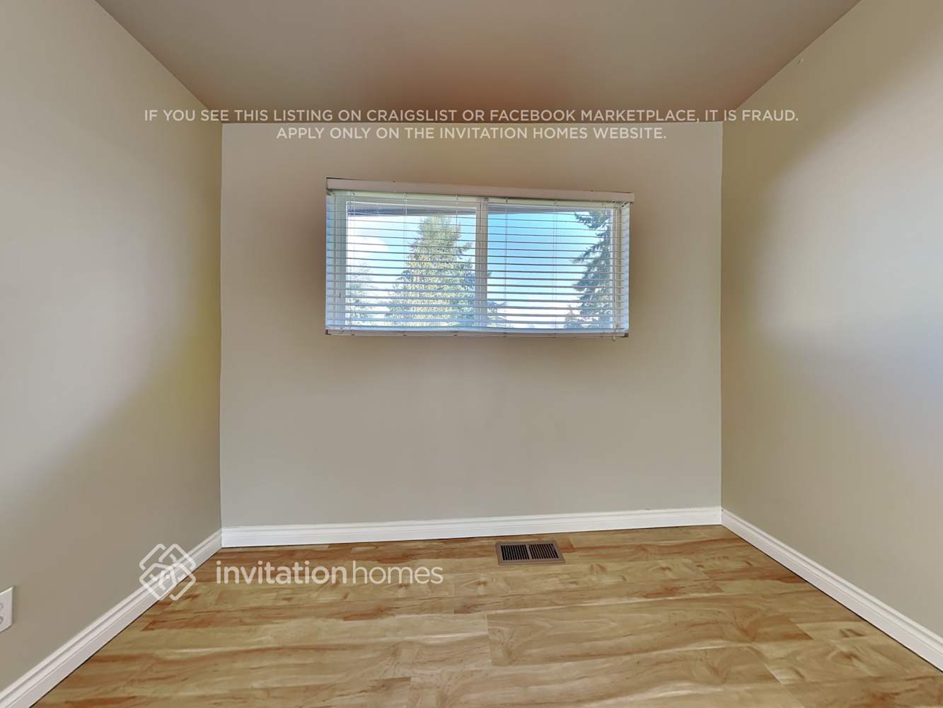 Building Photo - 28232 27th Ave S