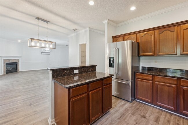 Building Photo - 140 Corral Cir