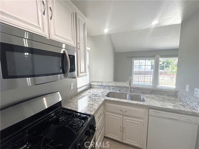Building Photo - 700 W La Veta Ave