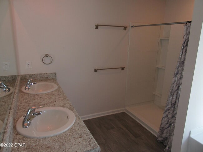 Building Photo - 4015 Pioneer Ln.