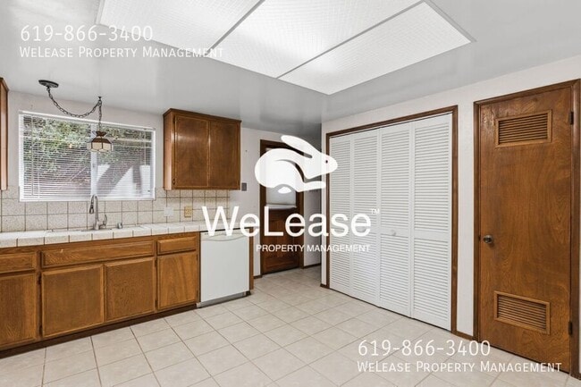 Building Photo - 3734 Bonita Canyon Rd