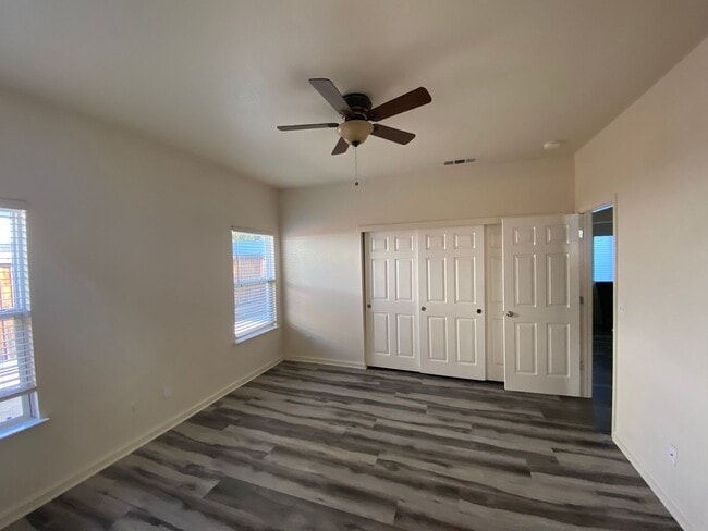 Building Photo - 5018 Michaelangelo Ct