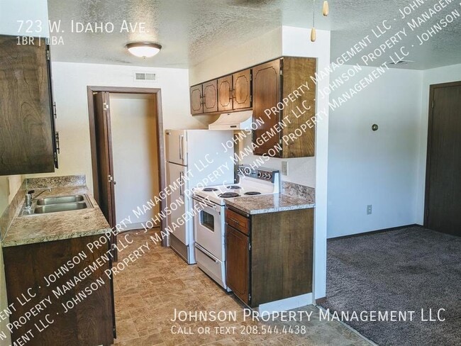 Building Photo - 723 W Idaho Ave