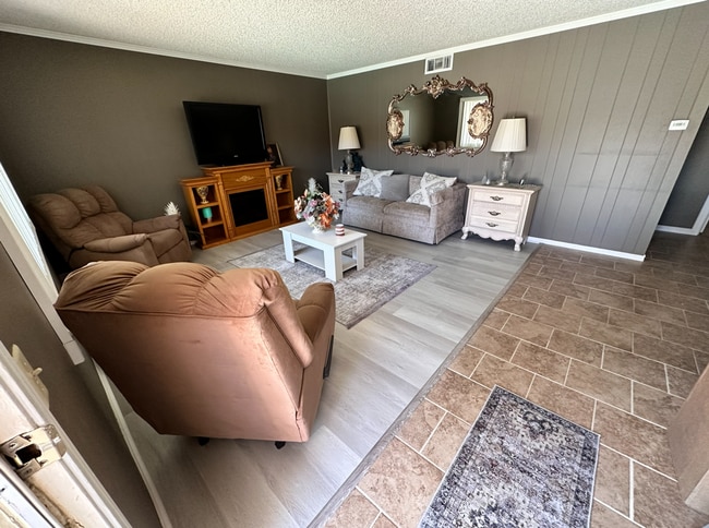Building Photo - AVAILABLE NOW!! First-Floor 1 Bedroom / 1 Bathroom Condo in Palm Springs!