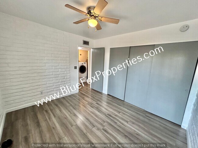 Building Photo - 1339 S Copias Way