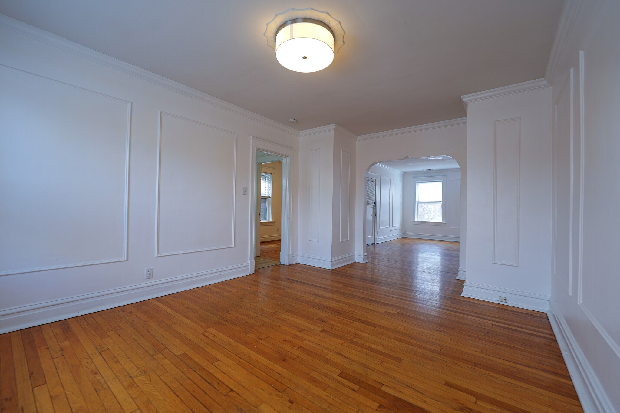 Building Photo - 724 Heman Ave