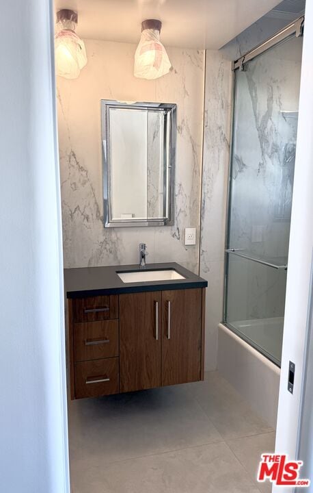 Building Photo - 1302 N Sweetzer Ave