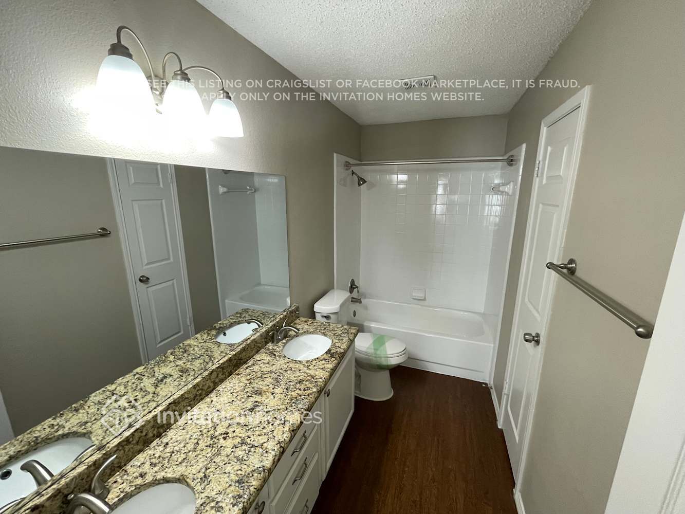 Building Photo - 1616 Barclay Dr