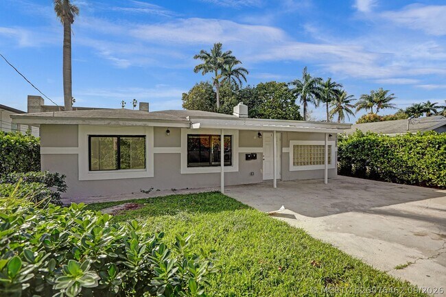Building Photo - 8240 NW 1st Pl