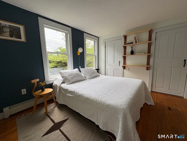 Building Photo - 895 Tolland Stage Rd