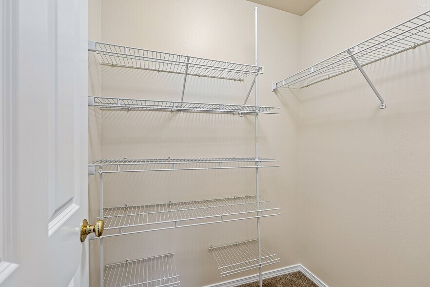 Building Photo - 22754 NE 94th Way