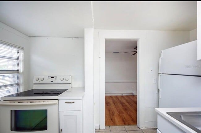 Building Photo - 1701 14th St S