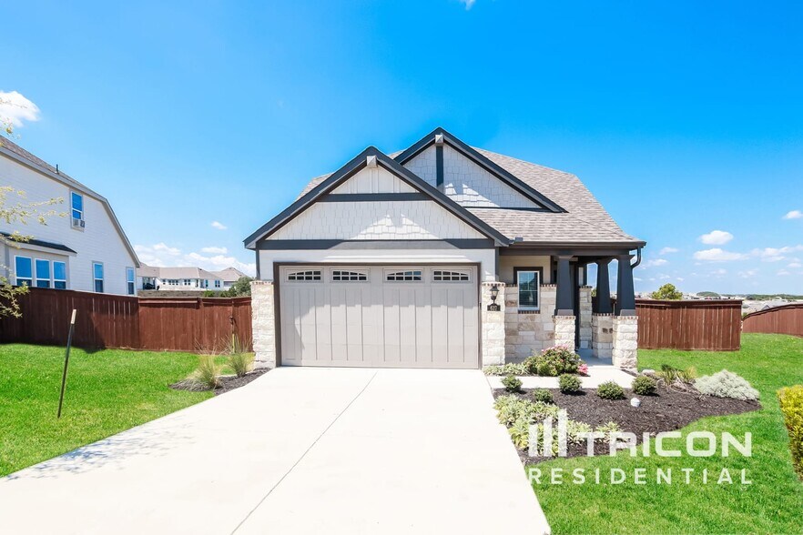Primary Photo - 637 Raglands Rd