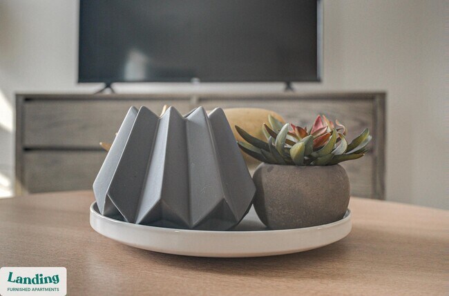 Building Photo - 1999 E Boston St