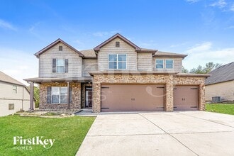 Building Photo - 113 Rosegate Dr