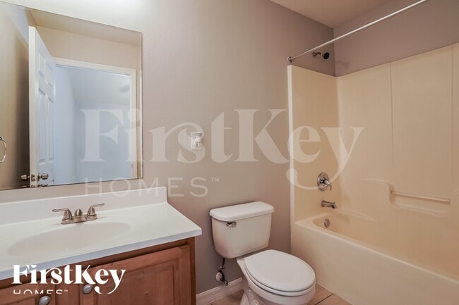 Building Photo - 317 Melissa Dr