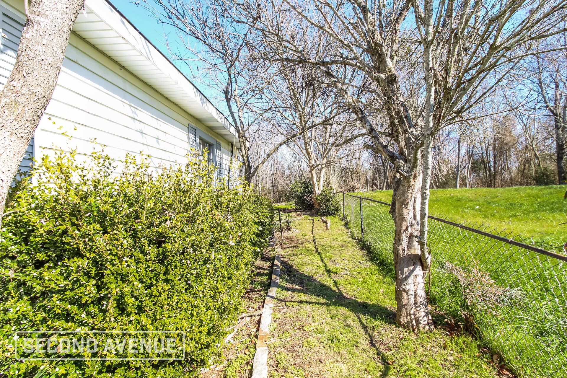 Building Photo - 412 Irving St