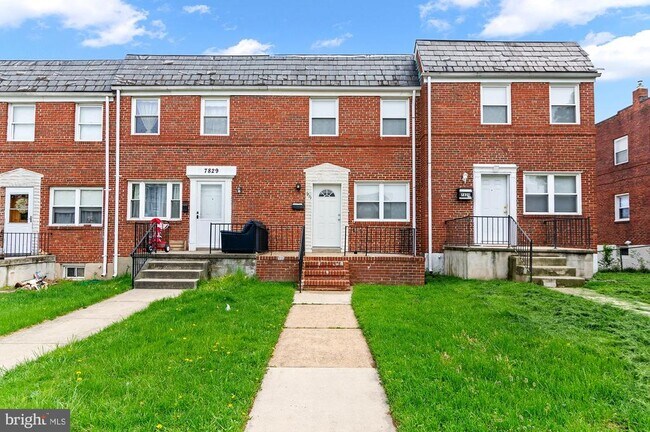 Building Photo - 7827 Eastdale Rd