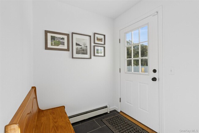 Building Photo - 16 Mastro Ct