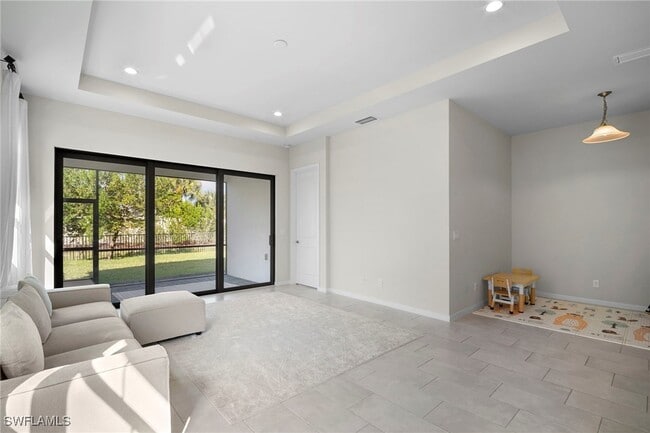 Building Photo - 14720 Kingfisher Lp