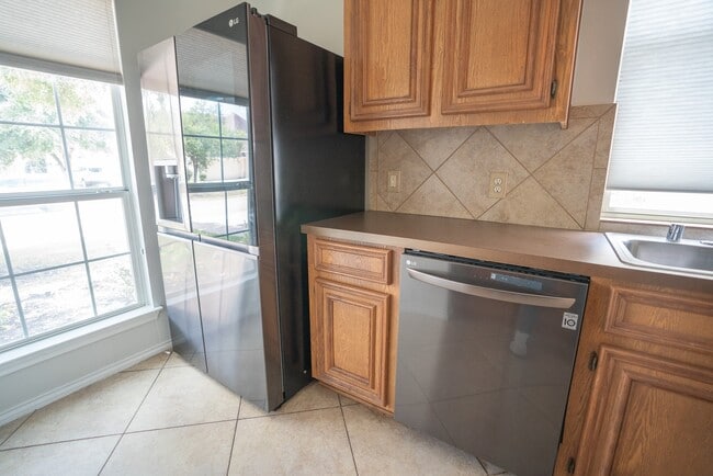 Building Photo - 22114 Guston Hall Ln