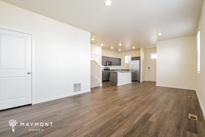 Building Photo - 13491 Oneida Ln