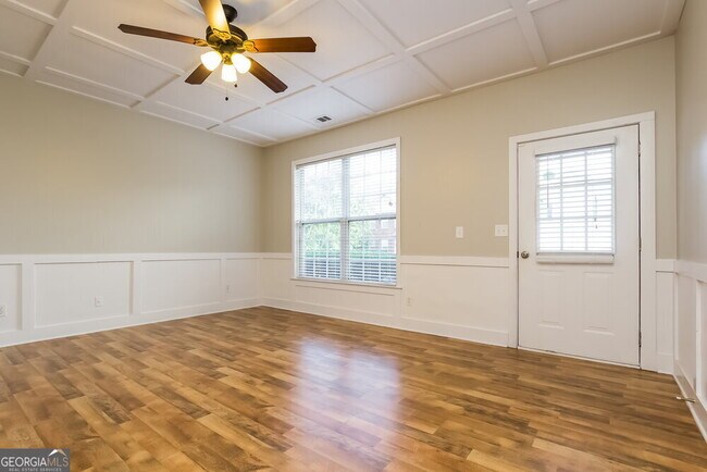Building Photo - 4125 Ridgefair Dr