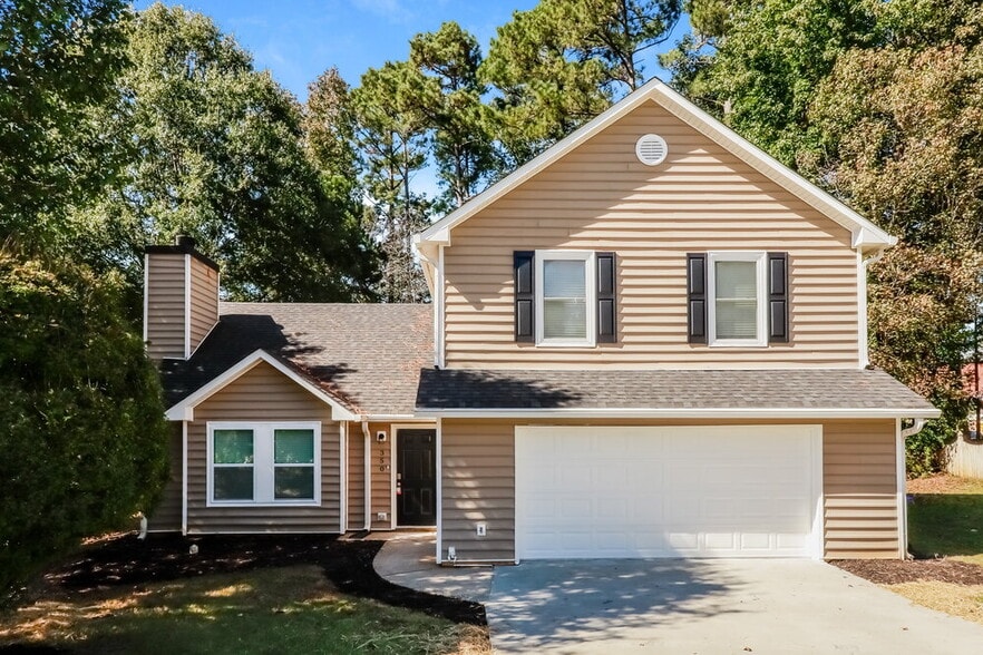 Primary Photo - 350 Paris Dr