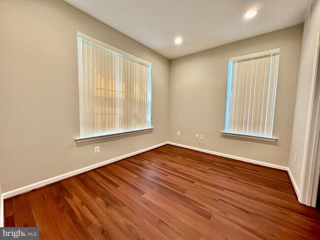Building Photo - 18322 Woodhouse Ln