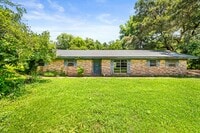 Building Photo - 1021 Lutz Loop