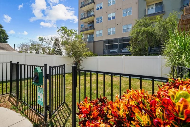 Building Photo - 105 S Obrien St