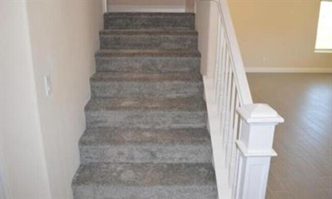 Building Photo - 2406 Gabriel Dr