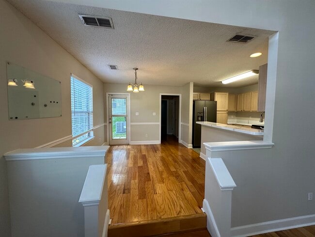 Building Photo - 5035 Mint Hill Ct