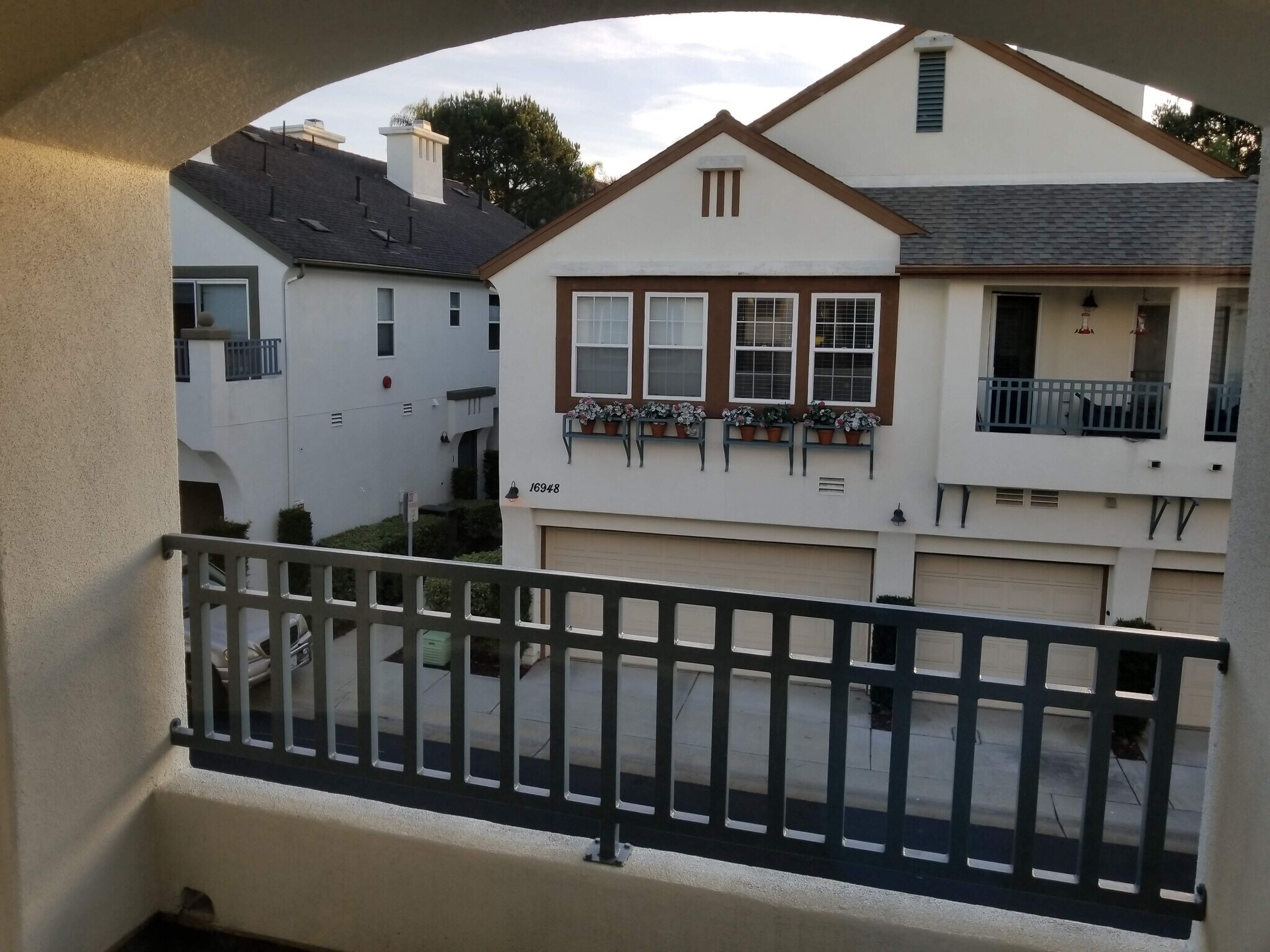 Building Photo - 16939 Robins Nest Way