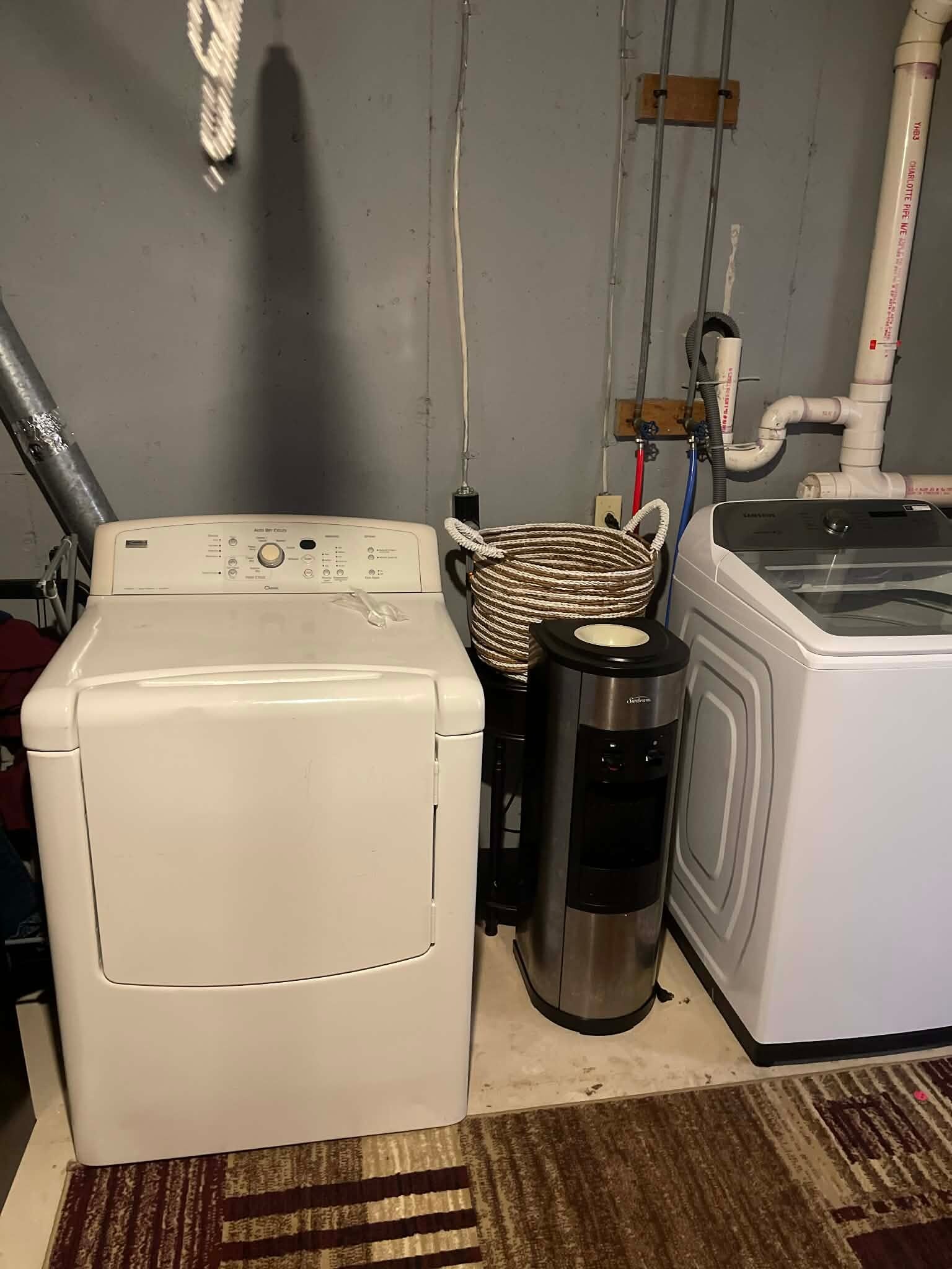 Building Photo - 620 Candlestick Ln