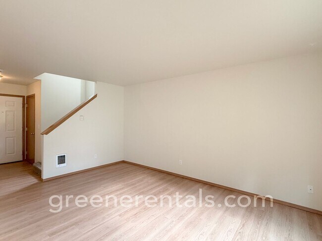 Building Photo - Desoto-721