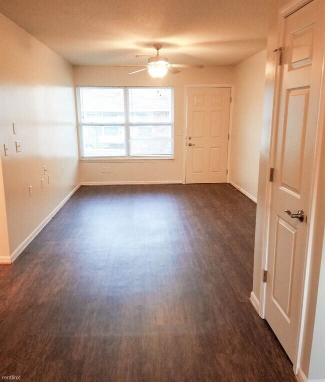 Building Photo - 1 br, 1 bath  - Worthington Senior Apartments
