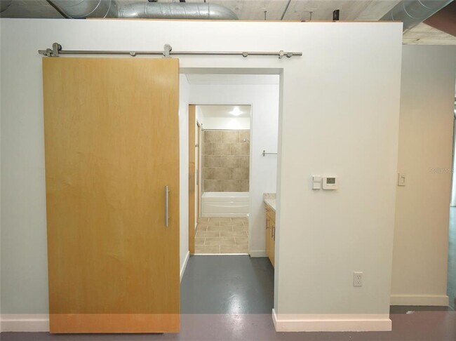 Building Photo - 101 N 12th St