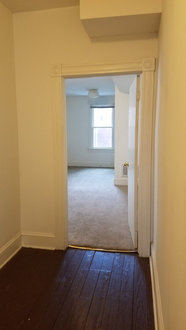 Building Photo - 3 BR/ 1.5 BA Home in The Fan, Available NOW!