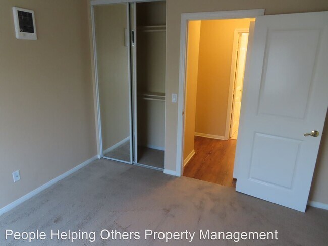 Building Photo - 2 br, 2 bath House - 2941 C Street #467