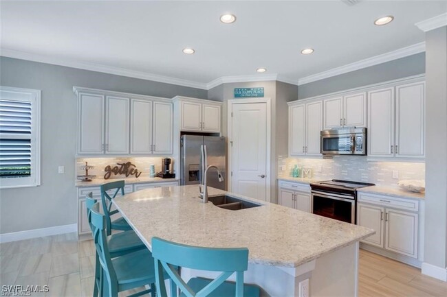 Building Photo - 4714 Formosa Dr