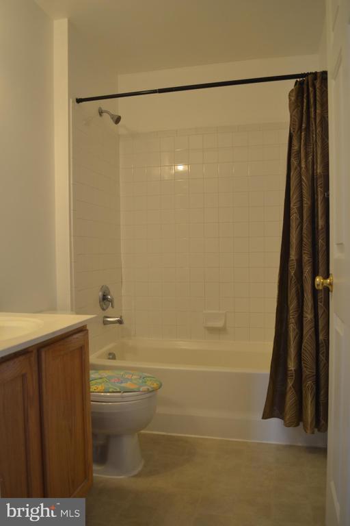 Building Photo - 5413 Silver Maple Ln