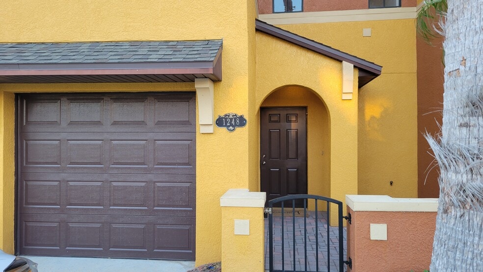 Building Photo - 1248 Marquise Ct