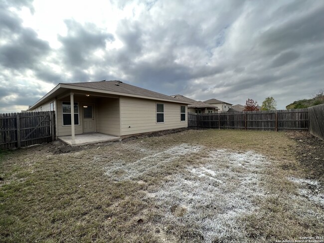 Building Photo - 9116 China Rose Dr