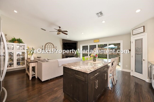 Building Photo - 531 Rowlands Ct