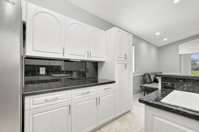 Building Photo - 9629 Cherry Blossom Ct