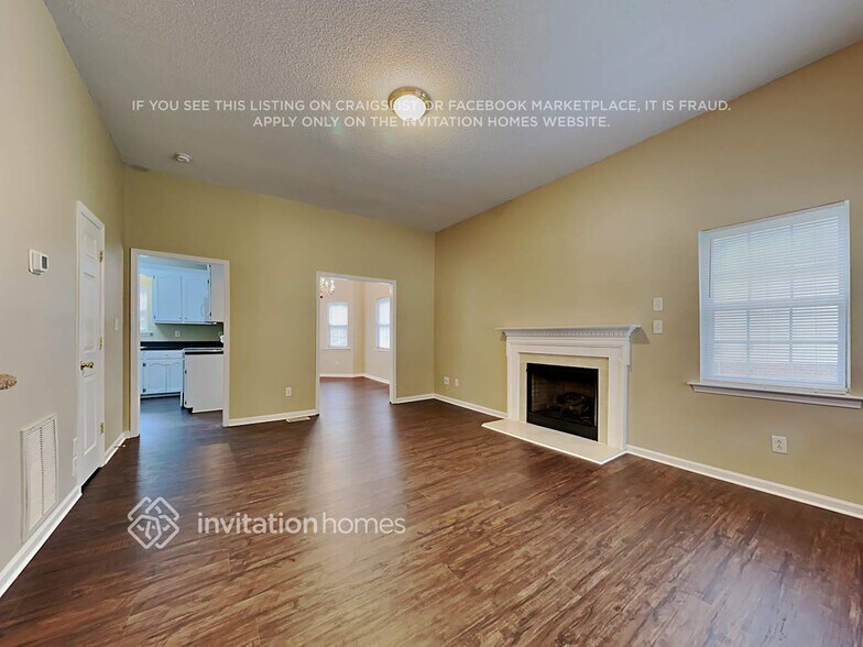 Building Photo - 145 Silver Birch Ln