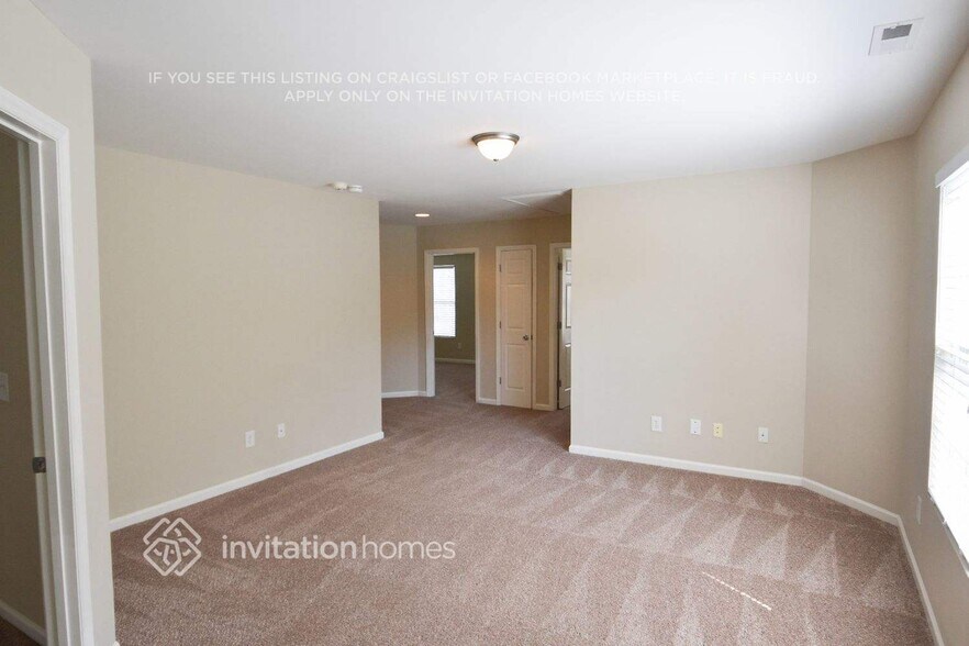 Building Photo - 3714 Horseshoe Farm St